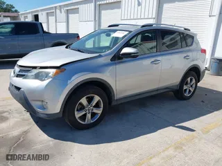 2015 Toyota RAV4 XLE with VIN JTMRFREV5FJ013327, listed as a IAAI auction lot 41811487 with 189,061 mi miles. Bid and sale history available at carsss.com. Image 18.