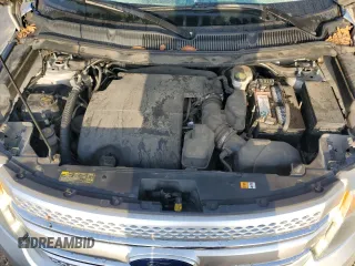 2011 Ford Explorer XLT z VIN 1FMHK7D8XBGA92536, wystawiony jako Copart lot #52979635 z przebiegiem 260 753 mil mil oraz Szkoda całkowita • Salvage title. Historia ofert i sprzedaży dostępna na DreamBid. Obrazek 13.