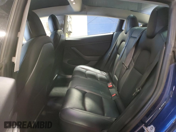 2022 Tesla Model 3 z VIN 5YJ3E1EA8NF369767, wystawiony jako Copart lot #59320655 z przebiegiem 103 069 mil mil oraz Czysty tytuł • Clean title. Historia ofert i sprzedaży dostępna na DreamBid. Obrazek 10.