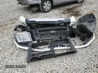 2023 Nissan Titan SV z VIN 1N6AA1ED7PN116504, wystawiony jako Copart lot #77986734 z przebiegiem 31 392 mil mil oraz Szkoda całkowita • Salvage title. Historia ofert i sprzedaży dostępna na DreamBid. Obrazek 12.