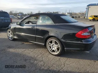 2008 Mercedes-Benz CLK 550 with VIN WDBTK72G88T097807, listed as a Copart auction lot 82911374 with 44,243 mi miles and Salvage Title. Bid and sale history available at DreamBid. Image 2.