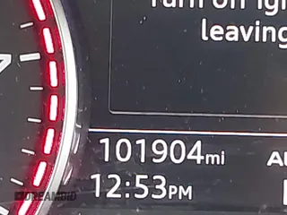 2017 Audi Q7 Premium Plus with VIN WA1LAAF78HD033170, listed as a IAAI auction lot 42212382 with 101,904 mi miles. Bid and sale history available at carsss.com. Image 15.