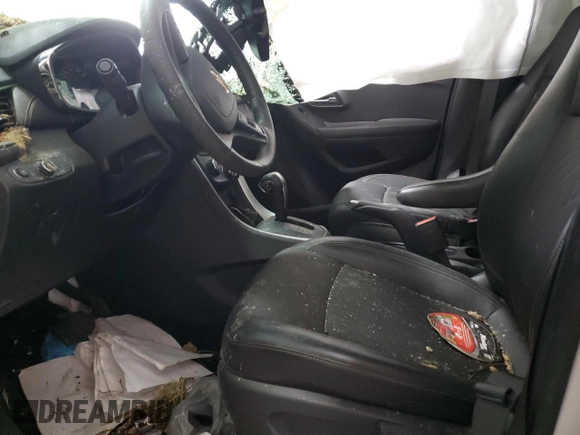 2022 Chevrolet Trax LT with VIN KL7CJLSM8NB508723, listed as a Copart auction lot 43919795 with 0 mi miles and Salvage Title. Bid and sale history available at carsss.com. Image 7.
