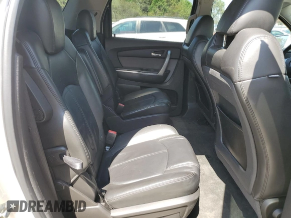 2010 GMC Acadia SLT1 z VIN 1GKLRMED4AJ113245, wystawiony jako Copart lot #51918175 z przebiegiem 116 737 mil mil oraz Czysty tytuł • Clean title. Historia ofert i sprzedaży dostępna na DreamBid. Obrazek 11.