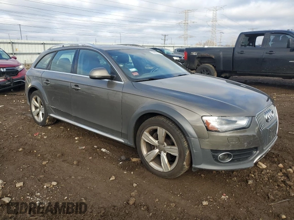 2014 Audi allroad Premium Plus with VIN WA1UFAFLXEA085660, listed as a Copart auction lot 84857844 with 101,064 mi miles and Salvage Title. Bid and sale history available at carsss.com. Image 4.