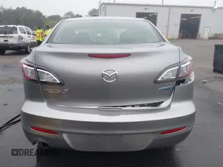2012 Mazda 3 i Touring с VIN JM1BL1V8XC1544668, выставлен на аукционе IAAI как лот 42518880 с пробегом 111 554 миль миль и . История ставок и продаж доступна на DreamBid. Изображение 16.