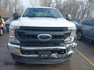 2020 Ford F-250 XL with VIN 1FT7X2BN7LED84767, listed as a IAAI auction lot 41833141 with 39,851 mi miles and . Bid and sale history available at DreamBid. Image 12.