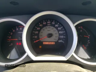 2009 Toyota Tacoma z VIN 3TMMU52N29M010275, wystawiony jako Copart lot #55341095 z przebiegiem 85 319 mil mil oraz Czysty tytuł • Clean title. Historia ofert i sprzedaży dostępna na DreamBid. Obrazek 9.