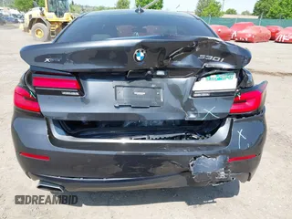 2021 BMW 5 Series 530i xDrive с VIN WBA13BJ04MCF43555, выставлен на аукционе IAAI как лот 42169253 с пробегом 43 501 миль миль и . История ставок и продаж доступна на DreamBid. Изображение 6.