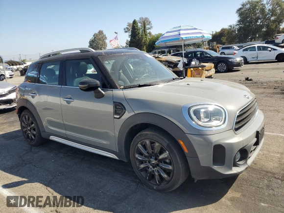 2021 MINI Countryman Oxford Edition with VIN WMZ23BR07M3M79228, listed as a Copart auction lot 72582534 with 38,678 mi miles and Salvage Title. Bid and sale history available at carsss.com. Image 4.