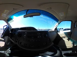 2013 Ford Econoline Passenger XL с VIN 1FBNE3BL7DDA62112, выставлен на аукционе IAAI как лот 41590110 с пробегом 194 712 миль миль и . История ставок и продаж доступна на DreamBid. Изображение 18.