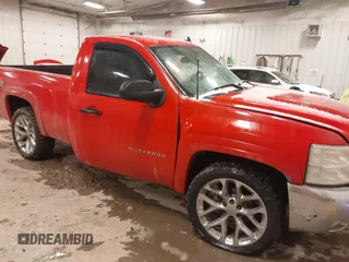 2012 Chevrolet Silverado 1500 LT with VIN 1GCNKSE05CZ191841, listed as a IAAI auction lot 41503972 with Not Provided miles. Bid and sale history available at carsss.com. Image 1.