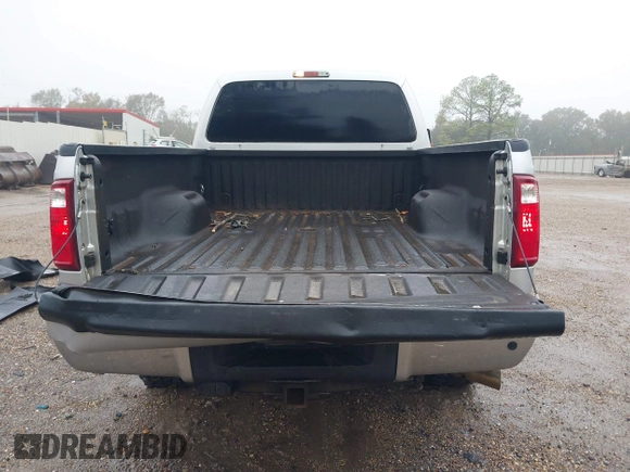 2016 Ford F-250 Lariat z VIN 1FT7W2BT7GEA48687, wystawiony jako IAAI lot #41023657 z przebiegiem 130 443 mil mil oraz . Historia ofert i sprzedaży dostępna na DreamBid. Obrazek 16.