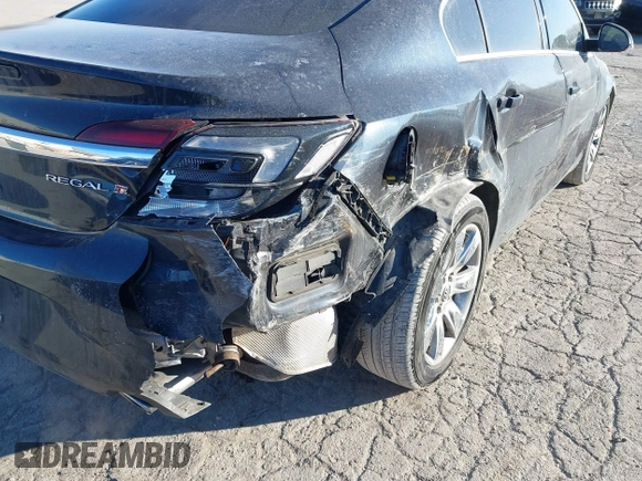 2014 Buick Regal with VIN 2G4GK5EX7E9302678, listed as a IAAI auction lot 41377636 with 99,798 mi miles and . Bid and sale history available at DreamBid. Image 6.