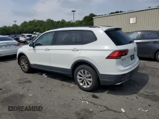 2018 Volkswagen Tiguan S z VIN 3VV1B7AX1JM072635, wystawiony jako Copart lot #58413425 z przebiegiem 79 514 mil mil oraz Szkoda całkowita • Salvage title. Historia ofert i sprzedaży dostępna na DreamBid. Obrazek 2.