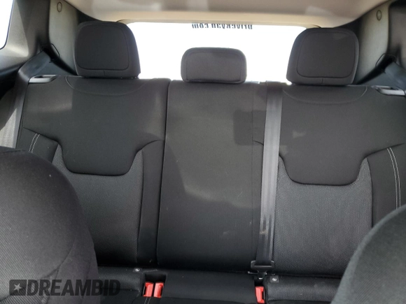 2021 Jeep Renegade Upland with VIN ZACNJDAB6MPN32408, listed as a Copart auction lot 54579344 with 16,471 mi miles and Non repairable. Bid and sale history available at DreamBid. Image 10.