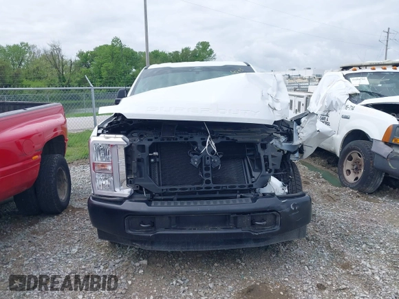 2024 Ford F-250 XL with VIN 1FTBF2AA1REC75547, listed as a IAAI auction lot 42058962 with 1,745 mi miles and . Bid and sale history available at DreamBid. Image 10.