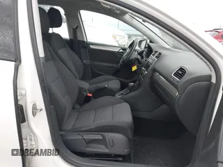 2014 Volkswagen Golf с VIN WVWDB7AJ5EW007199, выставлен на аукционе IAAI как лот 42473466 с пробегом 135 174 миль миль и . История ставок и продаж доступна на DreamBid. Изображение 5.
