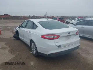 2016 Ford Fusion S with VIN 3FA6P0G73GR226218, listed as a IAAI auction lot 41708466 with 120,964 mi miles. Bid and sale history available at carsss.com. Image 3.