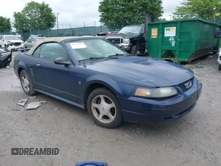 2001 Ford Mustang Deluxe z VIN 1FAFP44471F241472, wystawiony jako IAAI lot #42371517 z przebiegiem 198 535 mil mil oraz . Historia ofert i sprzedaży dostępna na DreamBid. Obrazek 1.