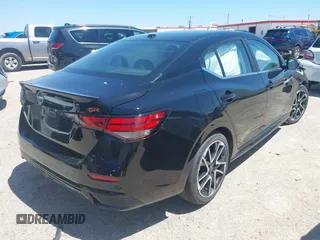 2025 Nissan Sentra SR with VIN 3N1AB8DV3SY306687, listed as a IAAI auction lot 42092165 with 3,676 mi miles and . Bid and sale history available at DreamBid. Image 4.