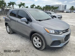 2020 Chevrolet Trax LS с VIN 3GNCJKSB9LL318296, выставлен на аукционе Copart как лот 62844285 с пробегом 76 217 миль миль и Чистый • Clean title. История ставок и продаж доступна на DreamBid. Изображение 4.