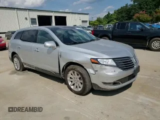 2019 Lincoln MKT with VIN 2LMHJ5NK5KBL02991, listed as a Copart auction lot 67745224 with 230,727 mi miles and Salvage Title. Bid and sale history available at DreamBid. Image 11.