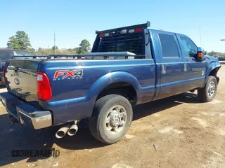 2015 Ford F-250 Lariat z VIN 1FT7W2BT2FEA96337, wystawiony jako IAAI lot #41844938 z przebiegiem 96 851 mil mil oraz . Historia ofert i sprzedaży dostępna na DreamBid. Obrazek 4.