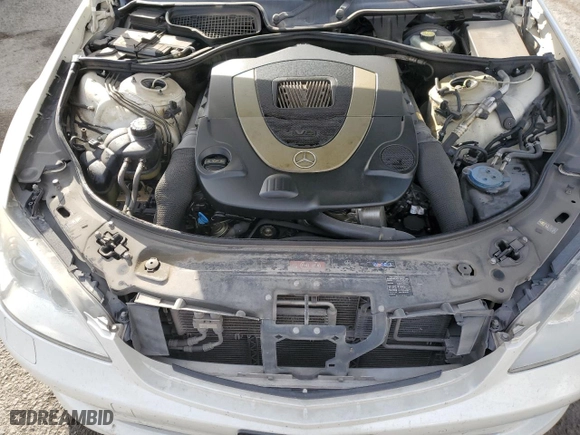 2009 Mercedes-Benz S-Class 5.5L V8 with VIN WDDNG71X39A277664, listed as a Copart auction lot 84507304 with 110,006 mi miles and Salvage Title. Bid and sale history available at carsss.com. Image 11.