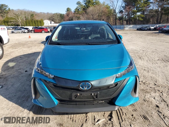 2017 Toyota Prius Plus with VIN JTDKARFP2H3024633, listed as a Copart auction lot 52648755 with 89,816 mi miles and Salvage Title. Bid and sale history available at DreamBid. Image 5.