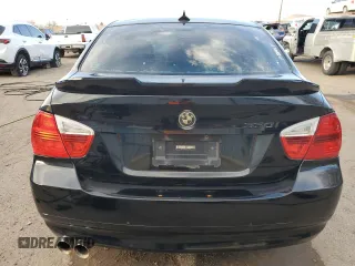 2006 BMW 3 Series 330i z VIN WBAVB33596PS17102, wystawiony jako Copart lot #48382725 z przebiegiem 171 280 mil mil oraz Szkoda całkowita • Salvage title. Historia ofert i sprzedaży dostępna na DreamBid. Obrazek 6.