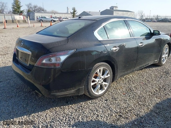 2012 Nissan Maxima 3.5 S with VIN 1N4AA5AP4CC841483, listed as a IAAI auction lot 41769087 with 187,600 mi miles. Bid and sale history available at carsss.com. Image 4.