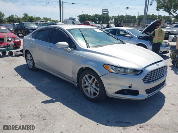2016 Ford Fusion SE with VIN 3FA6P0H70GR275181, listed as a IAAI auction lot 42117448 with 111,446 mi miles. Bid and sale history available at carsss.com. Image 1.