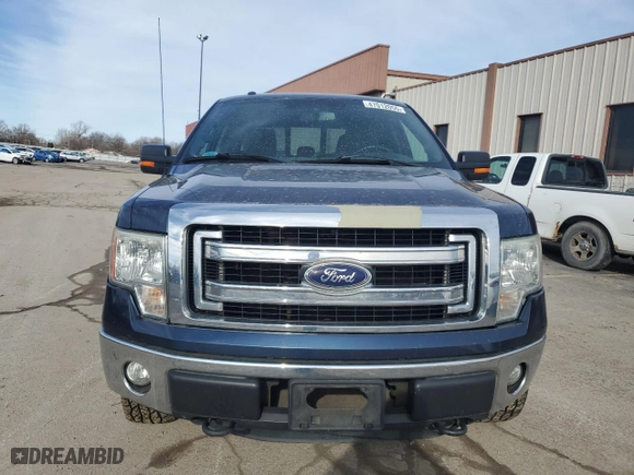 2013 Ford F-150 XL with VIN 1FTFW1EF9DFB92386, listed as a Copart auction lot 47012055 with 204,404 mi miles and Salvage Title. Bid and sale history available at carsss.com. Image 5.