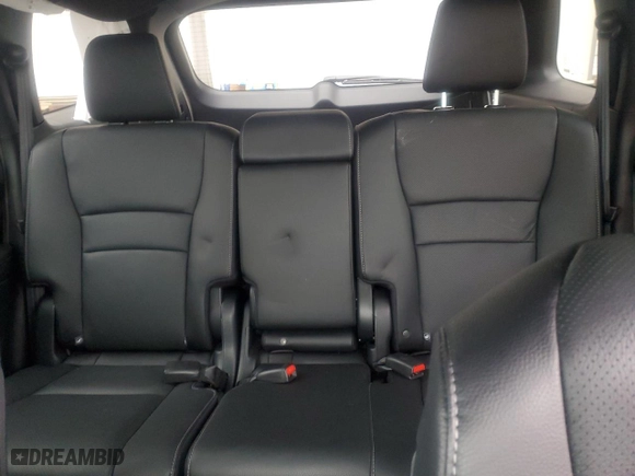 2024 Honda Passport EX-L with VIN 5FNYF8H58RB023198, listed as a Copart auction lot 45297405 with 5,829 mi miles and Salvage Title. Bid and sale history available at carsss.com. Image 10.