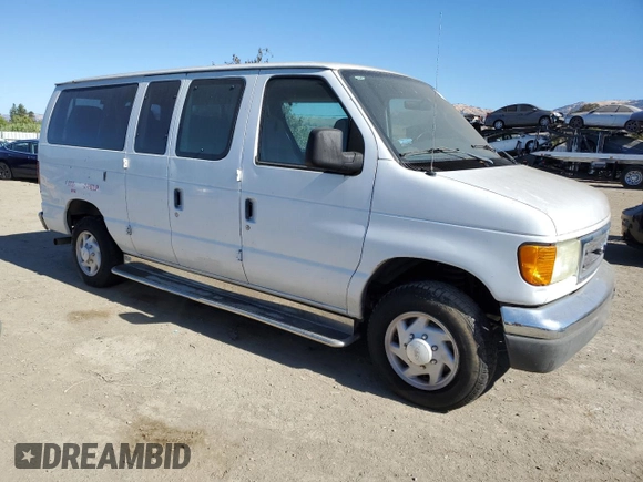 2005 Ford Econoline Passenger XL with VIN 1FBNE31L95HB31135, listed as a Copart auction lot 76639724 with 104,105 mi miles and Clean Title. Bid and sale history available at carsss.com. Image 4.