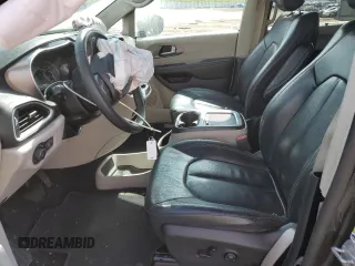 2022 Chrysler Pacifica Touring L with VIN 2C4RC1BG8NR158629, listed as a Copart auction lot 58541395 with 76,544 mi miles and Salvage title. Bid and sale history available at DreamBid. Image 7.