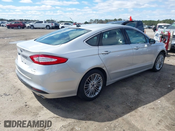 2016 Ford Fusion SE with VIN 3FA6P0HD6GR274171, listed as a IAAI auction lot 41740043 with 92,469 mi miles. Bid and sale history available at carsss.com. Image 4.