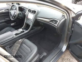 2017 Ford Fusion SE with VIN 3FA6P0HD4HR137098, listed as a IAAI auction lot 41908147 with 50,162 mi miles. Bid and sale history available at carsss.com. Image 5.