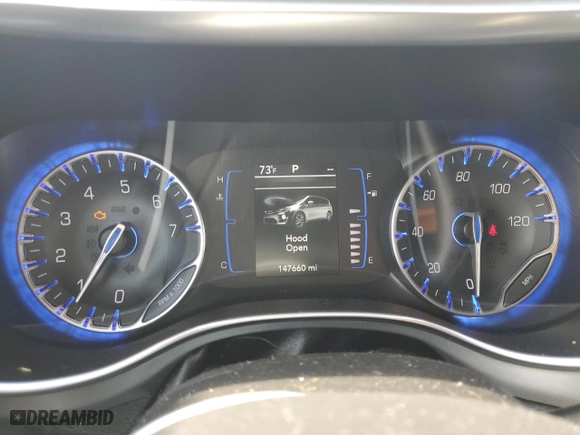 2018 Chrysler Pacifica Touring Plus with VIN 2C4RC1FG8JR352596, listed as a Copart auction lot 49112905 with 147,660 mi miles and Salvage Title. Bid and sale history available at carsss.com. Image 9.
