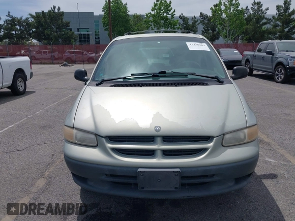 1999 Dodge Caravan with VIN 2B4GP25R4XR414599, listed as a IAAI auction lot 42238285 with 40,551 mi miles and . Bid and sale history available at DreamBid. Image 13.