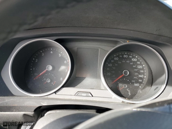 2020 Volkswagen Tiguan SE with VIN 3VV2B7AX7LM170009, listed as a Copart auction lot 80450194 with 0 mi miles and Non Repairable. Bid and sale history available at carsss.com. Image 9.