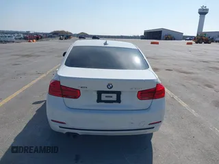 2018 BMW 3 Series 330i xDrive with VIN WBA8D9G50JNU71550, listed as a IAAI auction lot 42098935 with 45,948 mi miles and . Bid and sale history available at DreamBid. Image 16.
