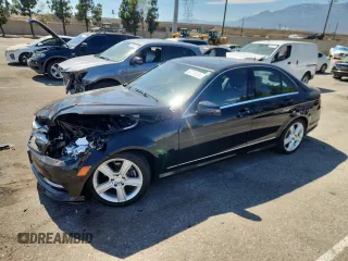 2011 Mercedes-Benz C 300 Sport с VIN WDDGF5EB5BR183307, выставлен на аукционе Copart как лот 63710205 с пробегом 67 890 миль миль и Списание • Salvage title. История ставок и продаж доступна на DreamBid. Изображение 1.