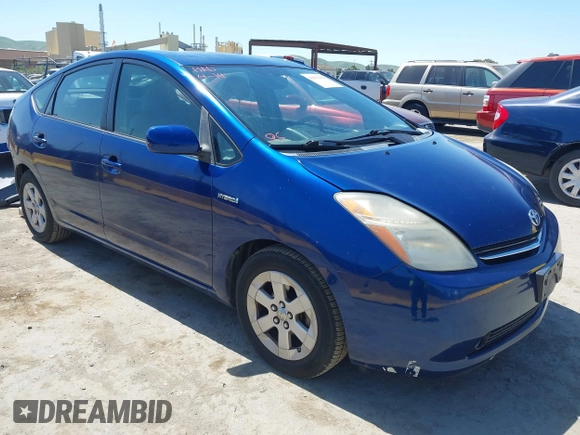 2008 Toyota Prius with VIN JTDKB20UX87729983, listed as a IAAI auction lot 42032366 with 202,631 mi miles. Bid and sale history available at carsss.com. Image 1.