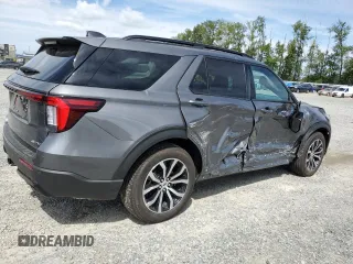2025 Ford Explorer ST-Line with VIN 1FMUK8KH8SGB46603, listed as a Copart auction lot 63340675 with 2,213 mi miles and Salvage title. Bid and sale history available at DreamBid. Image 3.