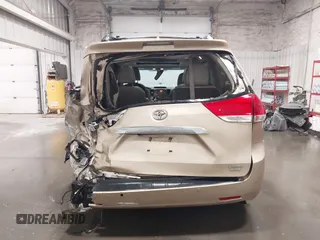 2014 Toyota Sienna Ltd with VIN 5TDDK3DCXES074614, listed as a IAAI auction lot 41691123 with 117,571 mi miles. Bid and sale history available at carsss.com. Image 16.