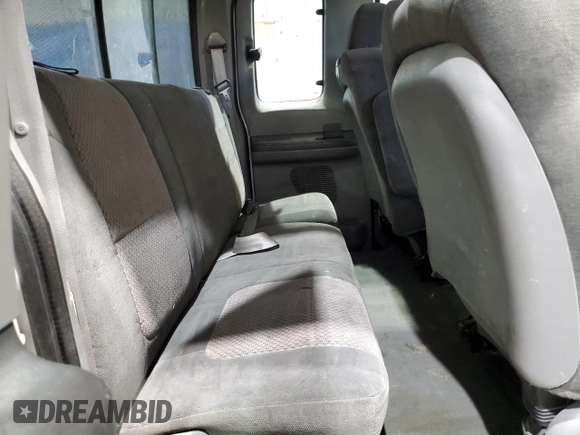 2003 Ford F-250 XL with VIN 1FTNX21L53EA55296, listed as a Copart auction lot 48673225 with 260,764 mi miles and Salvage title. Bid and sale history available at DreamBid. Image 10.