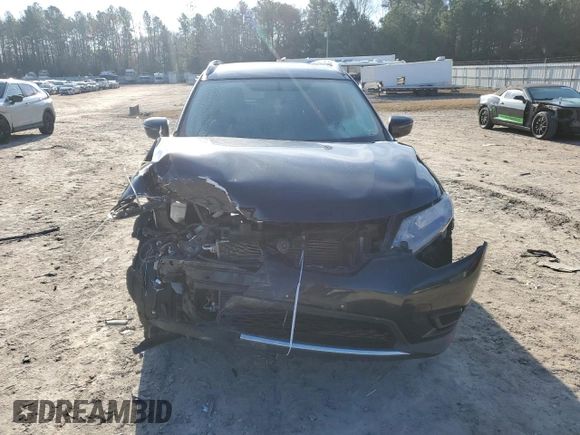 2016 Nissan Rogue SV with VIN KNMAT2MV3GP613566, listed as a Copart auction lot 85194384 with 138,423 mi miles and Salvage Title. Bid and sale history available at carsss.com. Image 5.