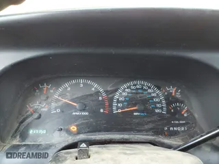2001 Dodge Ram 1500 with VIN 3B7HF13Z21G199308, listed as a IAAI auction lot 40930662 with 217,150 mi miles. Bid and sale history available at carsss.com. Image 7.